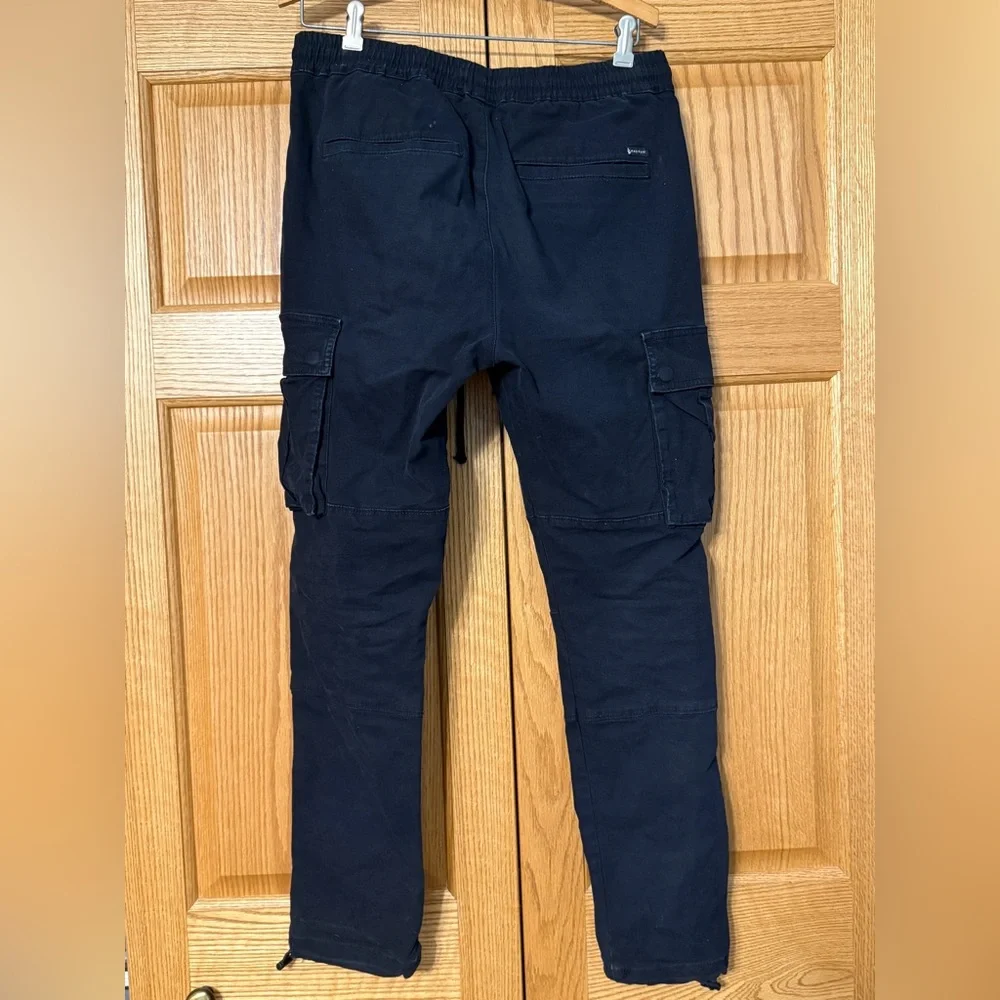 PacSun Black Cargo Pants Durable Cotton Blend